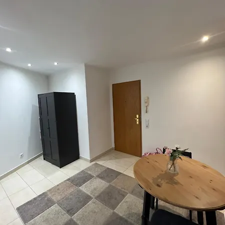Tmj 3 Apartment
